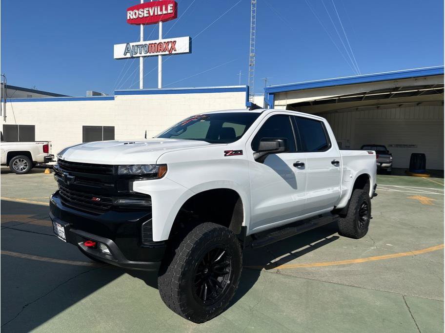 Used 2020 Chevrolet Silverado 1500 LT Trail Boss AWD/4WD image 2