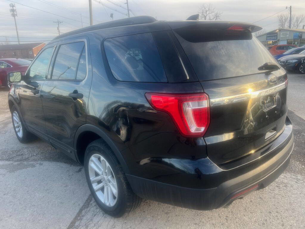 Used 2017 Ford Explorer FWD image 9