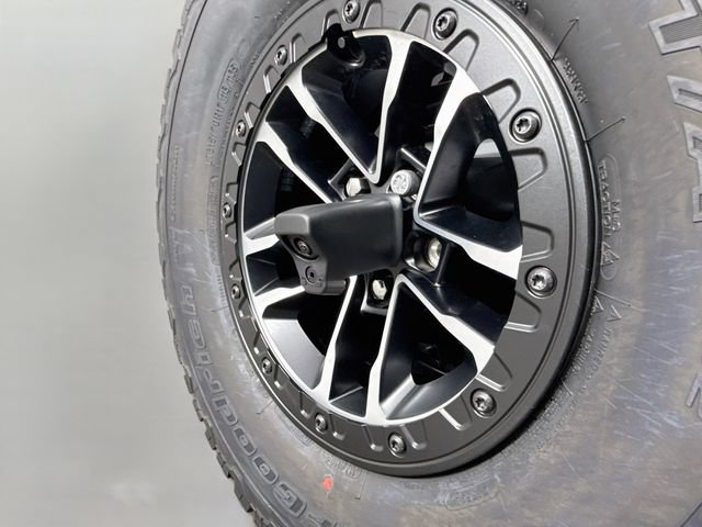 New 2026 Jeep Wrangler Unlimited Rubicon AWD/4WD image 40