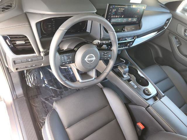 Certified 2024 Nissan Rogue SL image 11