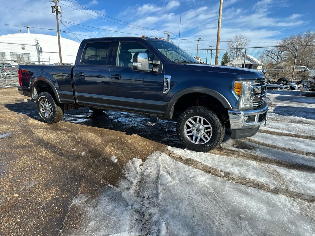 Used 2017 Ford F250 Lariat w/ Lariat Value Package image 5
