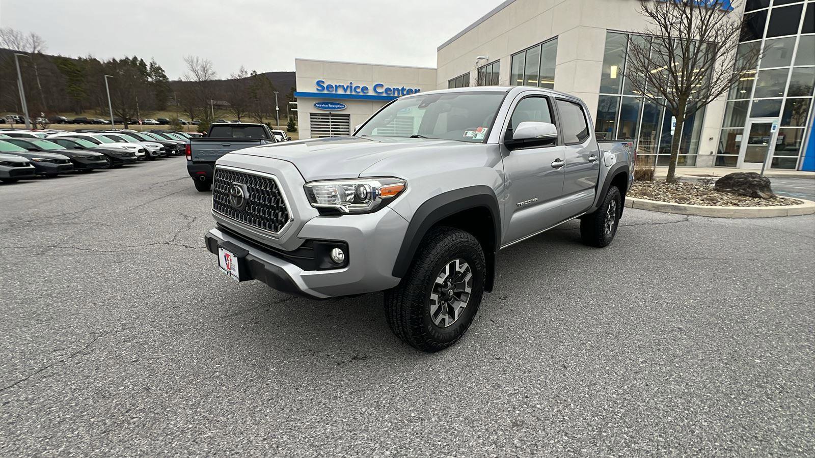 Used 2019 Toyota Tacoma TRD Off-Road image 8