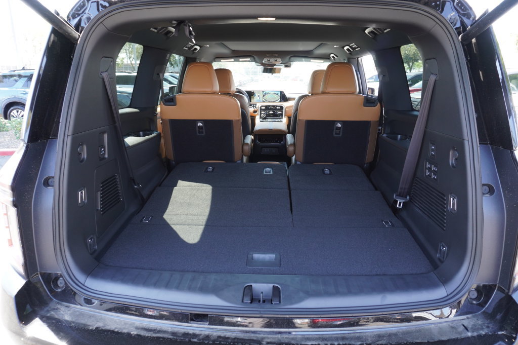 New 2026 Nissan Armada Platinum Reserve AWD/4WD image 8