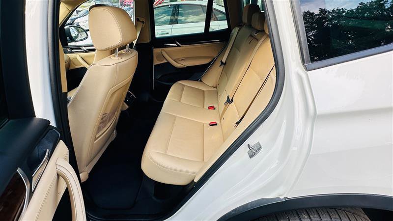 Used 2017 BMW X3 sDrive28i image 15