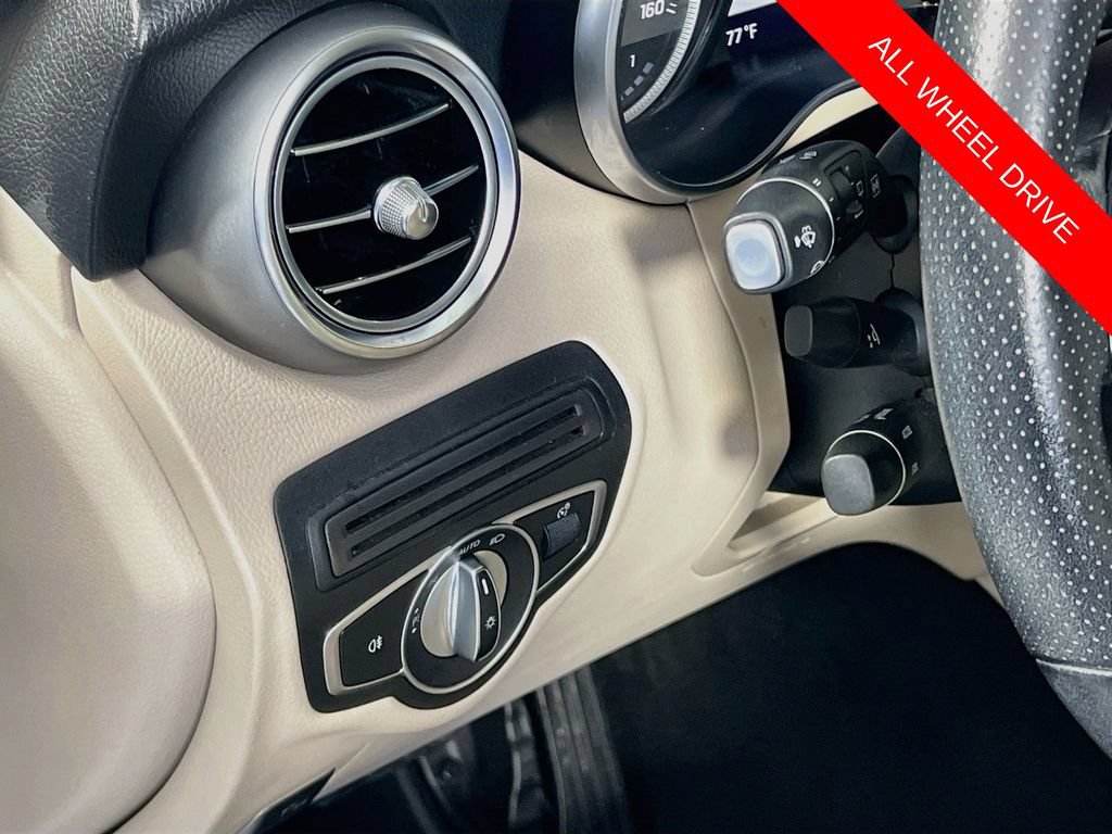 Used 2019 Mercedes-Benz GLC 300 4MATIC image 10