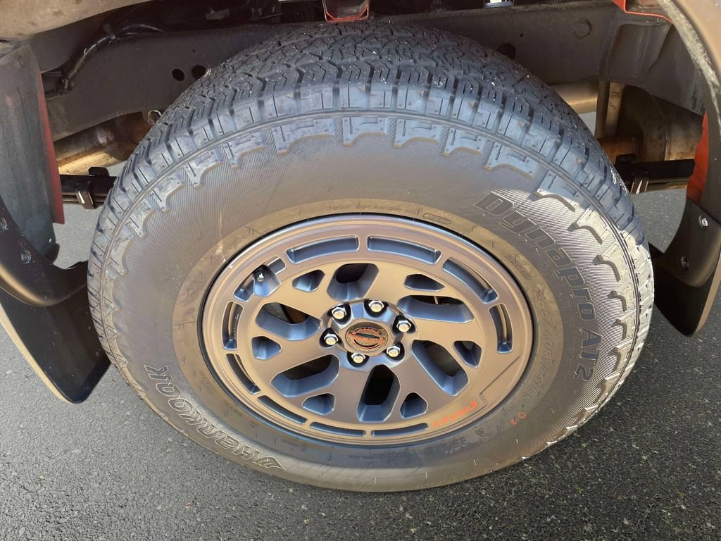 Used 2025 Nissan Frontier PRO-4X AWD/4WD image 7