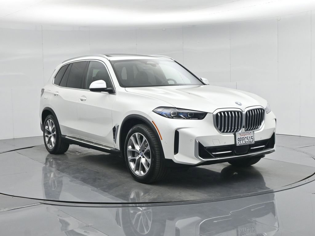 Used 2025 BMW X5 xDrive50e AWD/4WD image 61