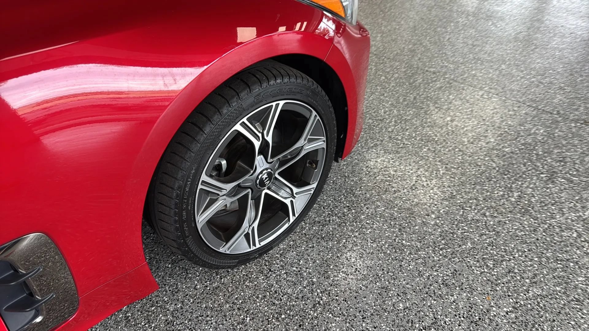 Used 2020 Kia Stinger GT-Line w/ Sun & Sound Package RWD image 31