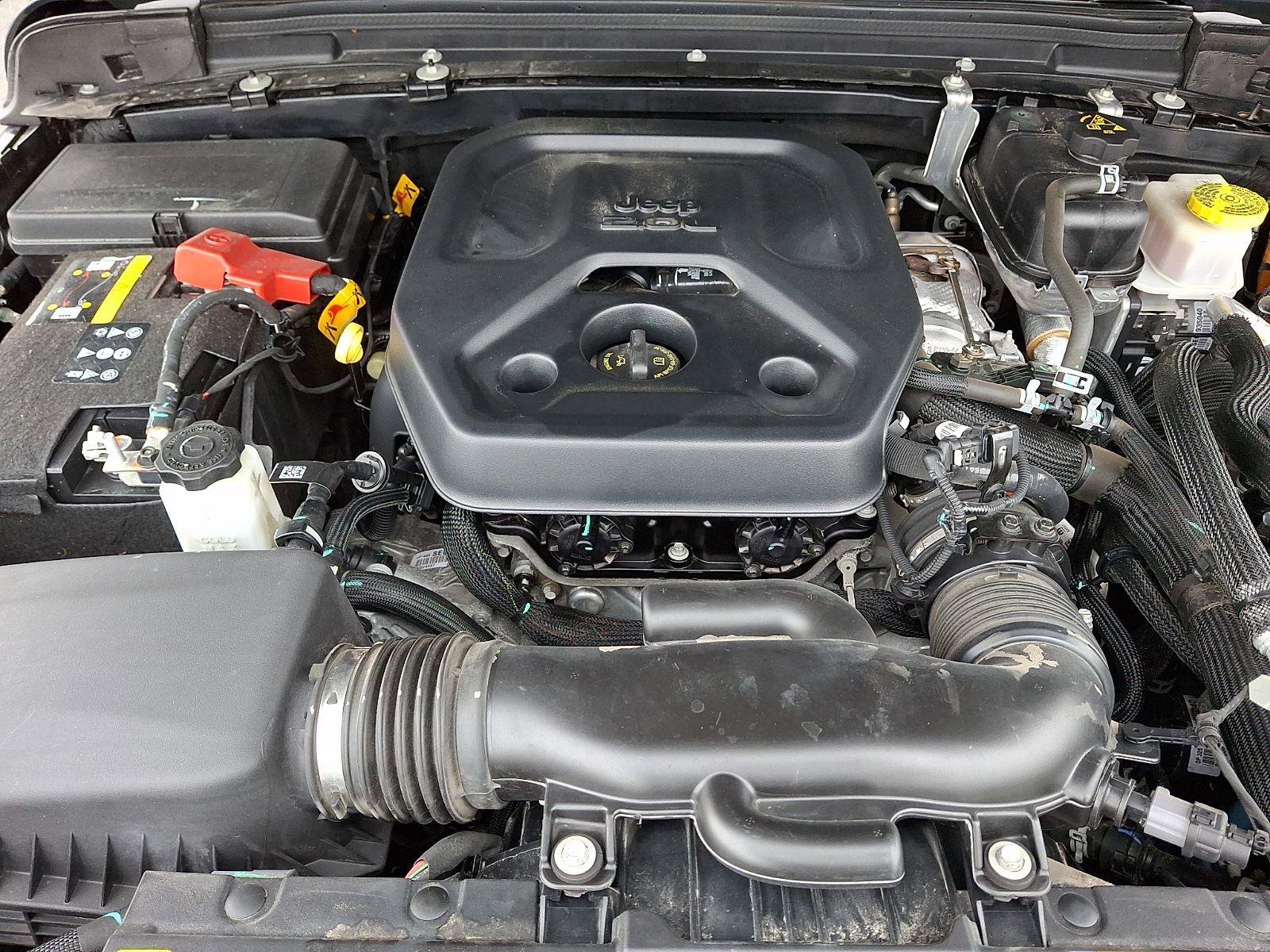 Used 2023 Jeep Wrangler Sahara w/ Cold Weather Group image 27