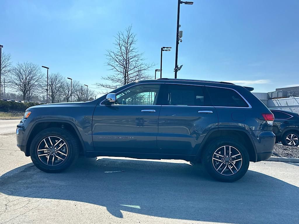 Used 2021 Jeep Grand Cherokee Limited w/ Luxury Group II image 7