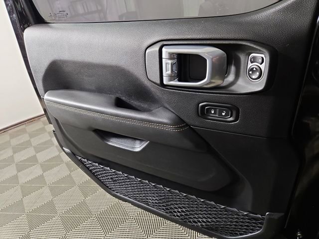 Used 2021 Jeep Wrangler Unlimited Sahara image 30