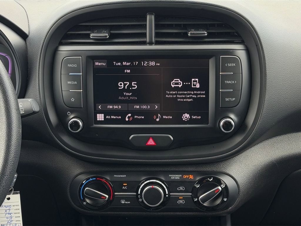 Used 2024 Kia Soul LX w/ Option Group 015 image 16