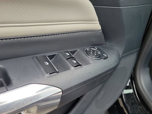 Used 2024 Ford Mustang Convertible RWD image 21