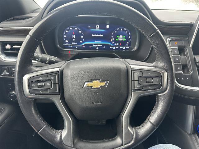 Used 2022 Chevrolet Suburban LT AWD/4WD image 9
