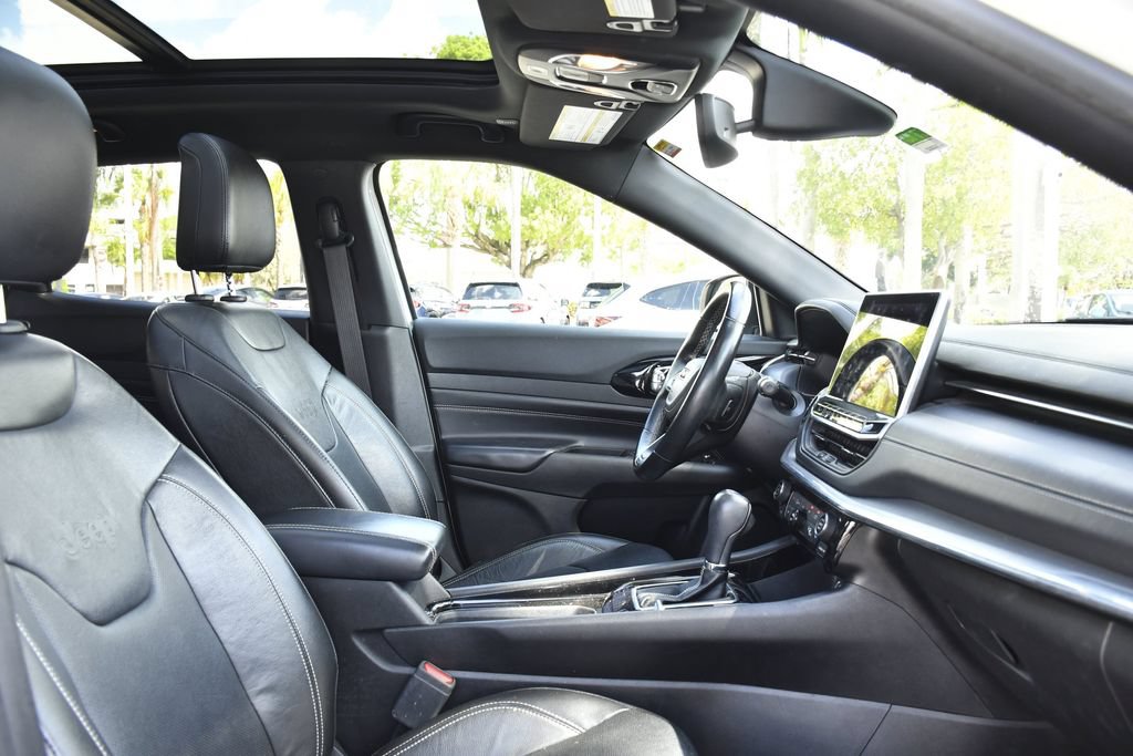 Used 2022 Jeep Compass High Altitude AWD/4WD image 26