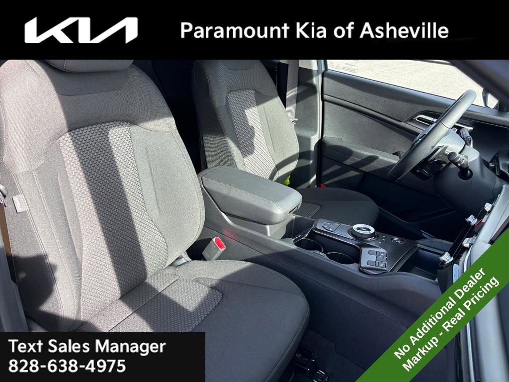 New 2026 Kia Sportage S image 19