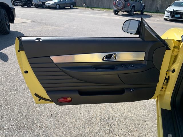 Used 2002 Ford Thunderbird image 15