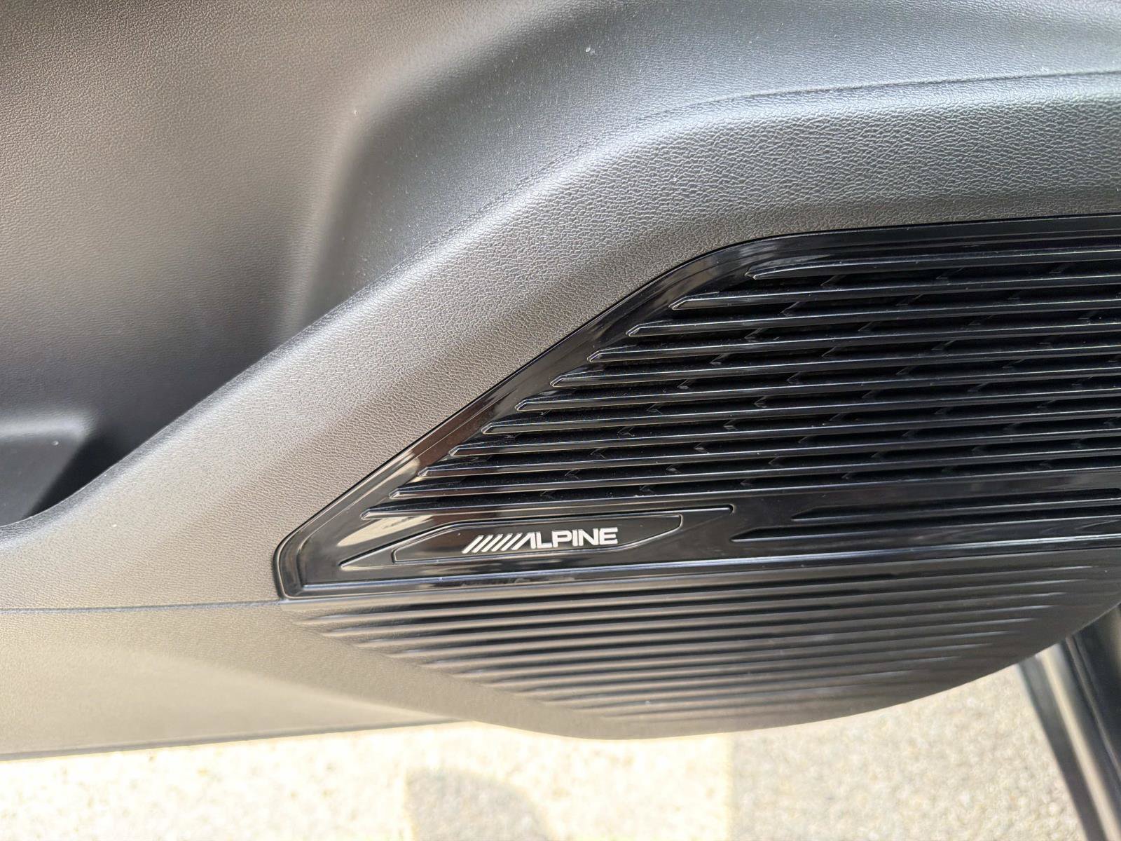 Used 2025 Jeep Wagoneer S Limited AWD/4WD image 15