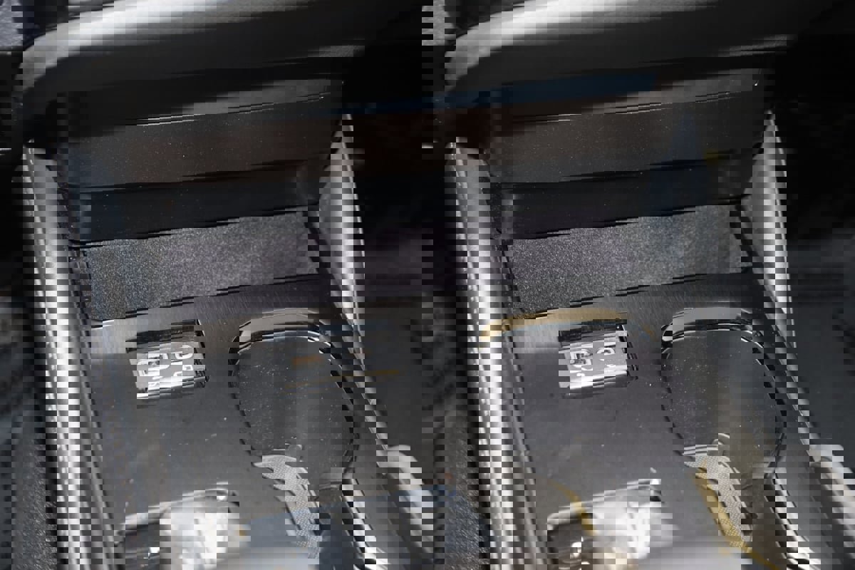 Used 2024 Lexus ES 350 w/ Accessory Package (Z2) image 27