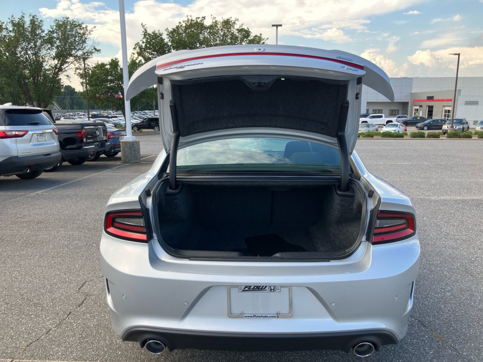 Used 2022 Dodge Charger R/T RWD image 19