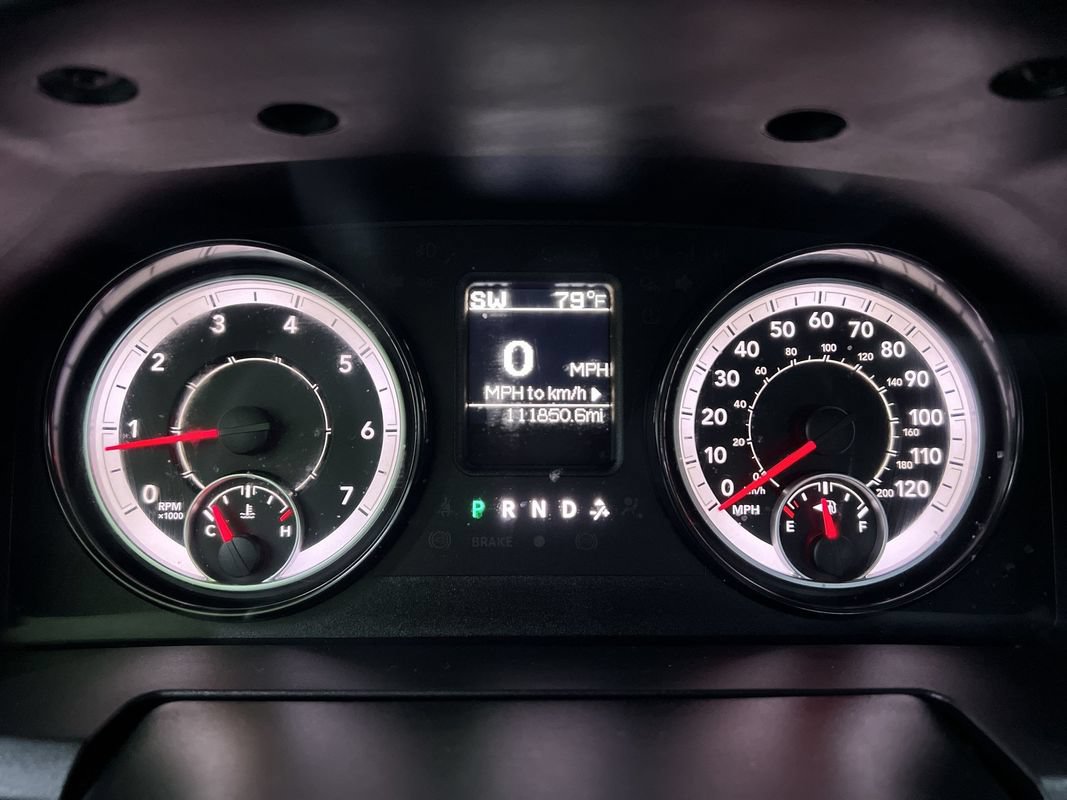Used 2018 RAM 1500 Express RWD image 18