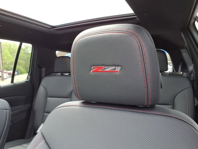 New 2026 Chevrolet Traverse Z71 w/ Enhanced Driving Package AWD/4WD image 23