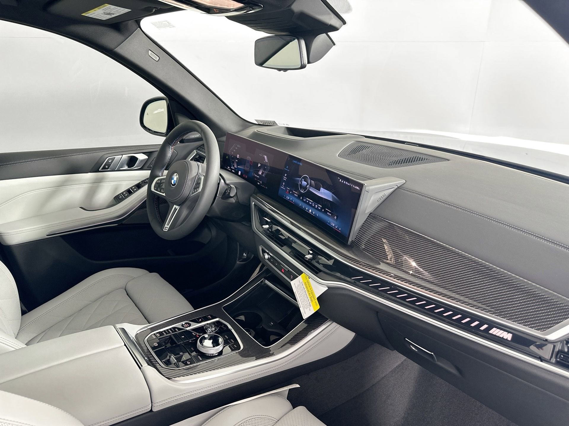 New 2026 BMW X5 M60i image 30