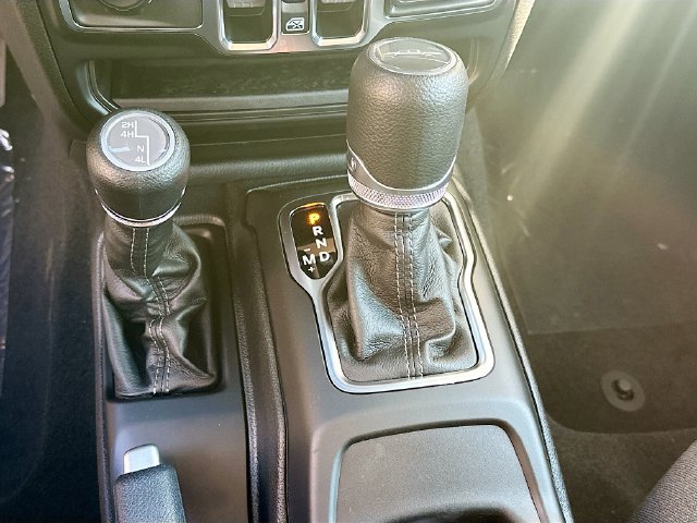 New 2026 Jeep Gladiator Sport AWD/4WD image 16