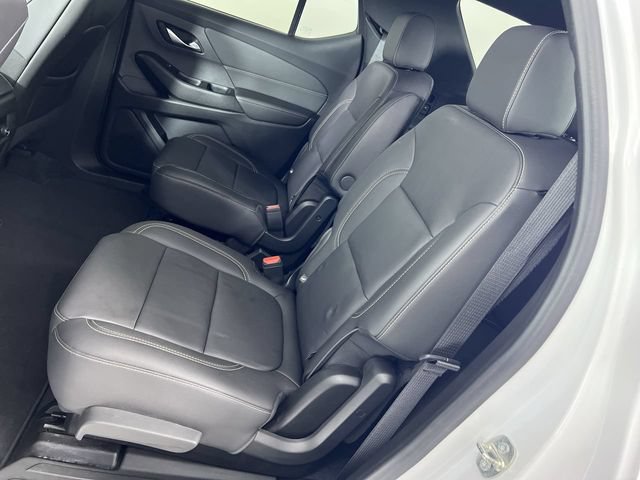 Certified 2023 Chevrolet Traverse LT w/ LT Premium Package FWD image 26
