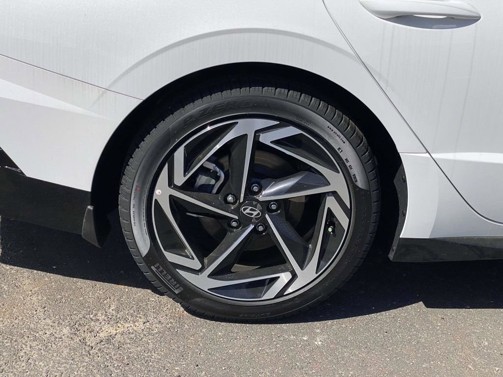 New 2026 Hyundai Sonata SEL FWD image 7