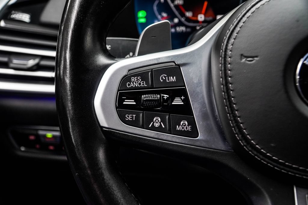 Used 2022 BMW X5 M50i AWD/4WD image 31