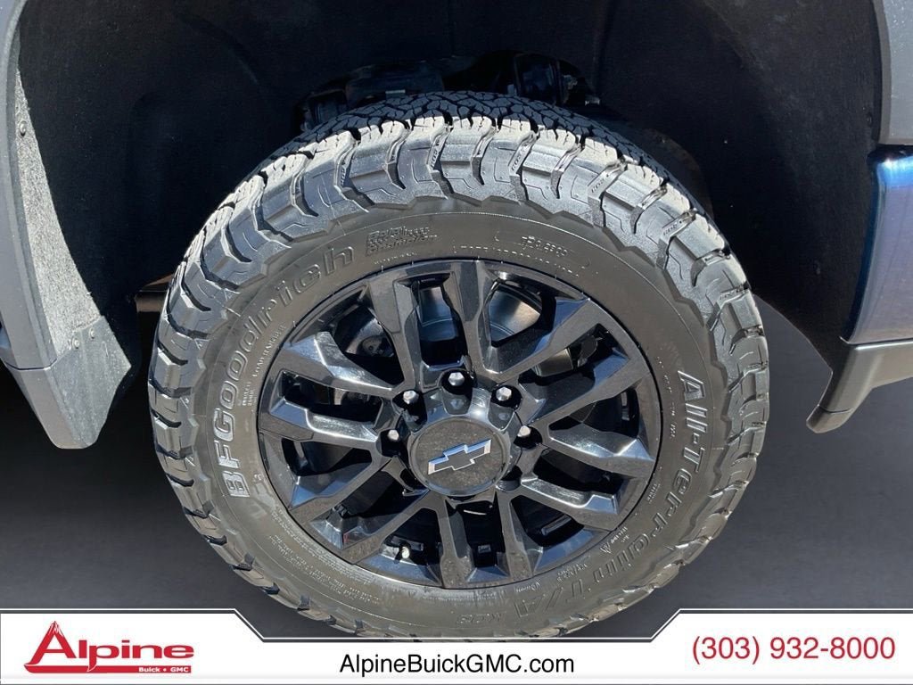 Used 2020 Chevrolet Silverado 3500 High Country w/ Z71 Off-Road Package AWD/4WD image 14
