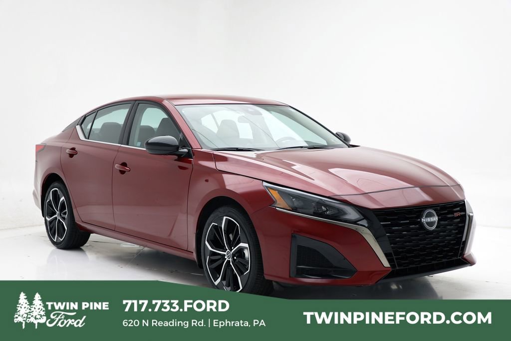 Used 2025 Nissan Altima 2.5 SR