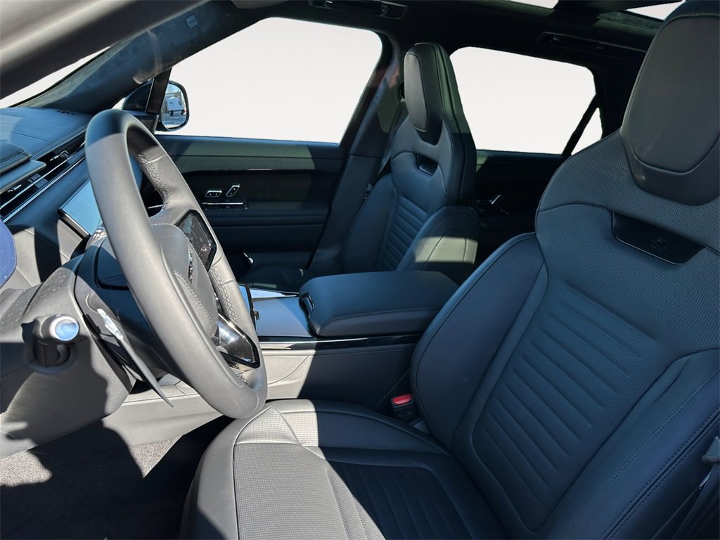 New 2025 Land Rover Range Rover Sport SV Edition Two image 9