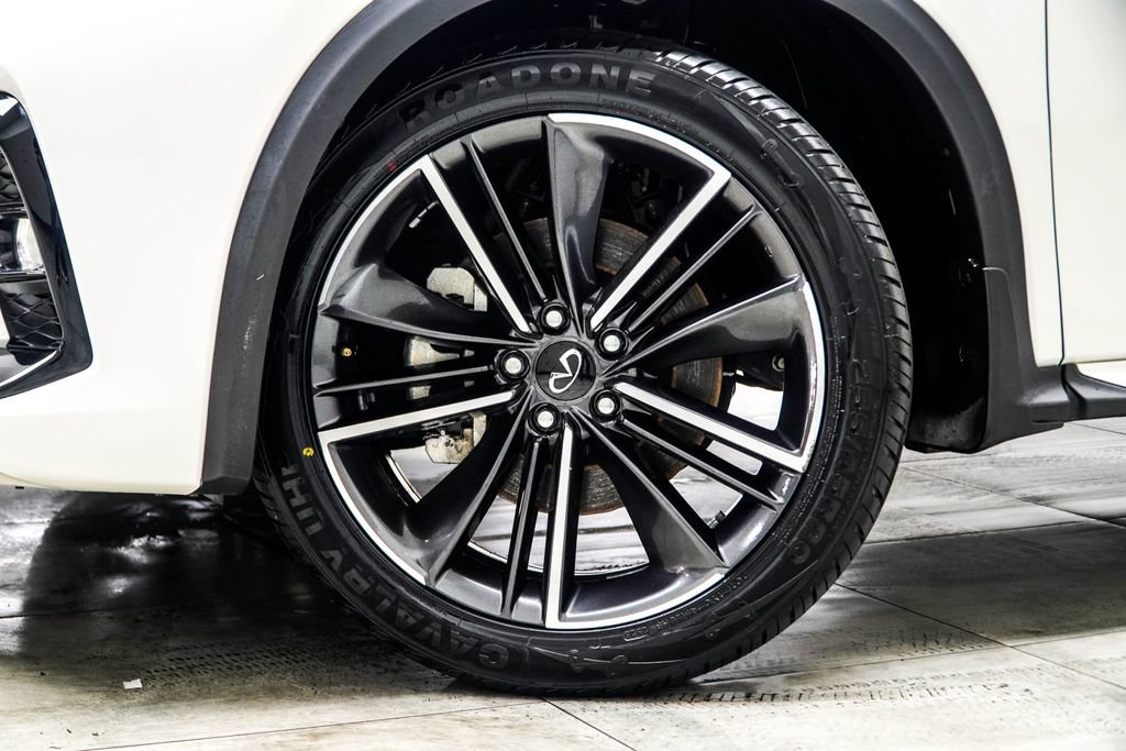 Used 2023 INFINITI QX55 Luxe w/ Cargo Package AWD/4WD image 6