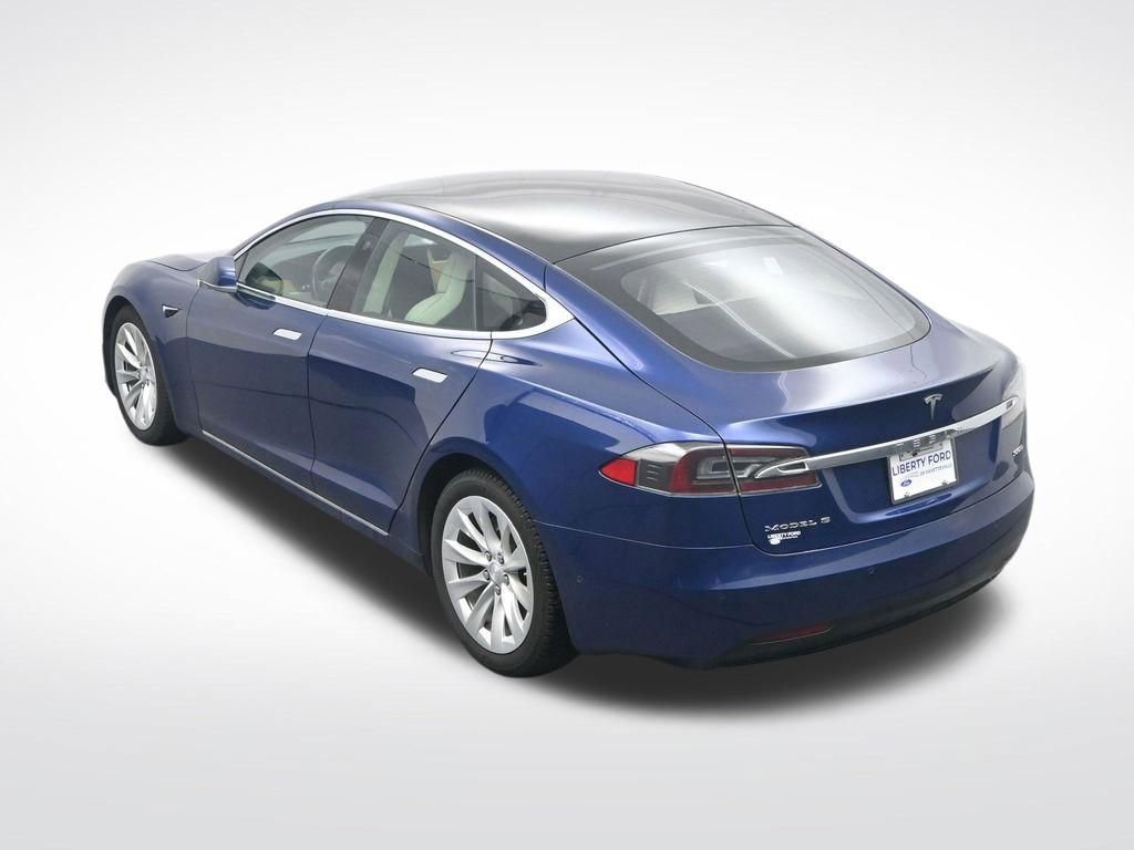 Used 2019 Tesla Model S Standard Range AWD/4WD image 29