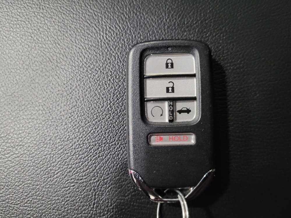 Used 2021 Honda Accord Hybrid Sedan image 32