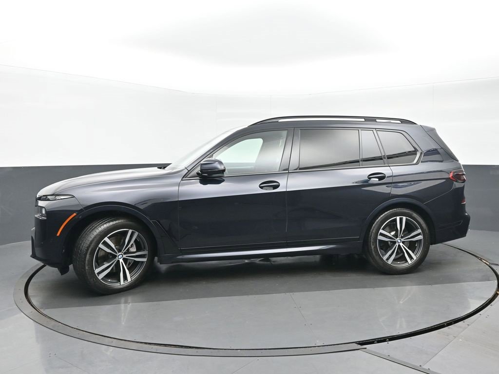 Used 2023 BMW X7 xDrive40i w/ Executive Package image 6