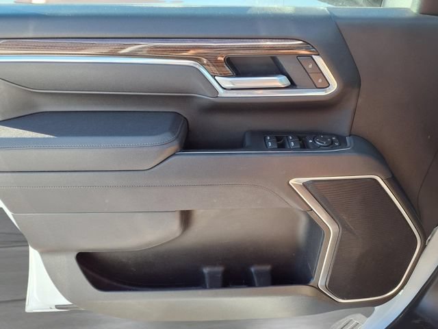 Used 2025 Chevrolet Silverado 2500 LT w/ Convenience Package AWD/4WD image 19