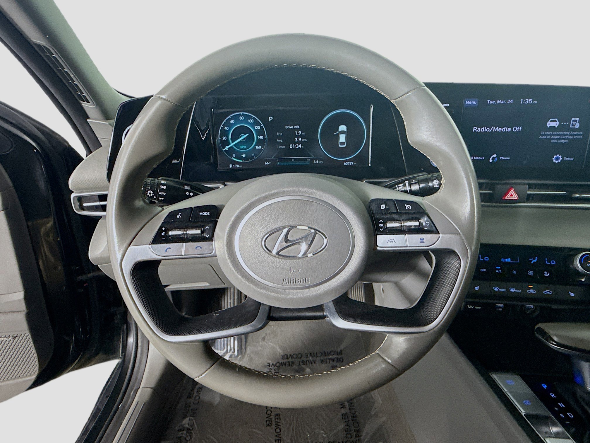 Used 2022 Hyundai Elantra SEL w/ Convenience + Premium Package image 13