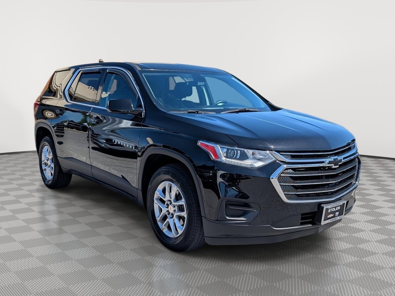 Used 2018 Chevrolet Traverse LS FWD image 7