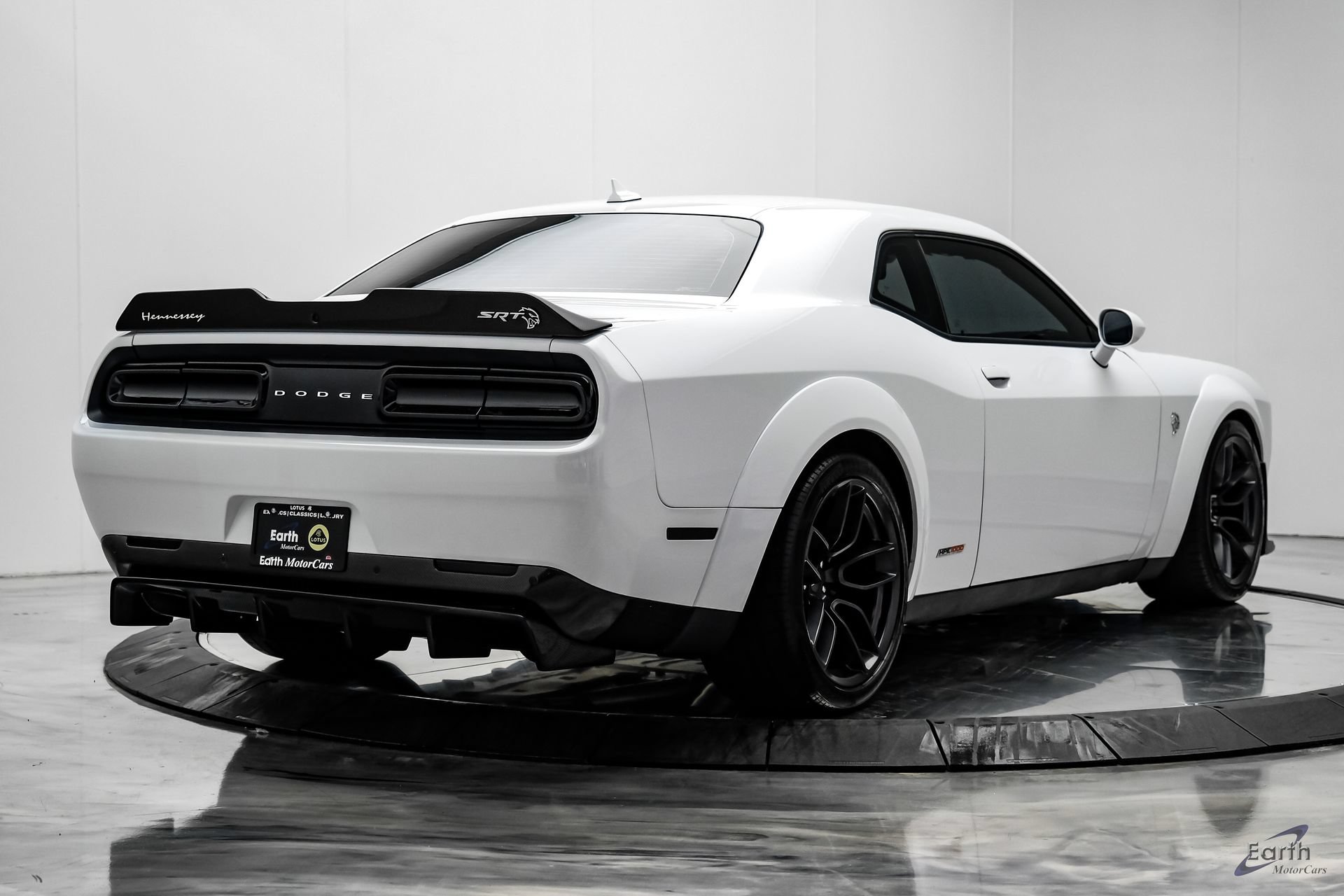 Used 2018 Dodge Challenger SRT Hellcat RWD image 20