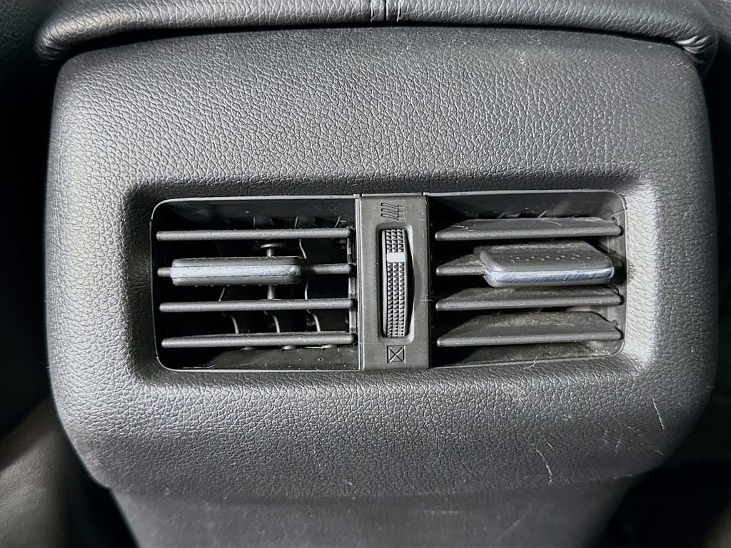 Used 2015 Honda Accord Touring image 25