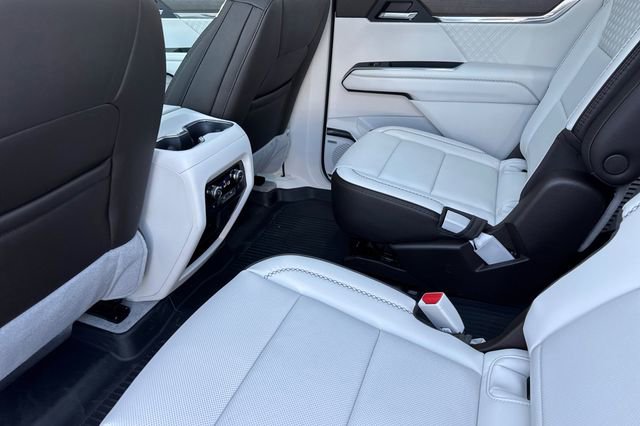 New 2026 GMC Acadia Denali w/ Super Cruise Package image 13