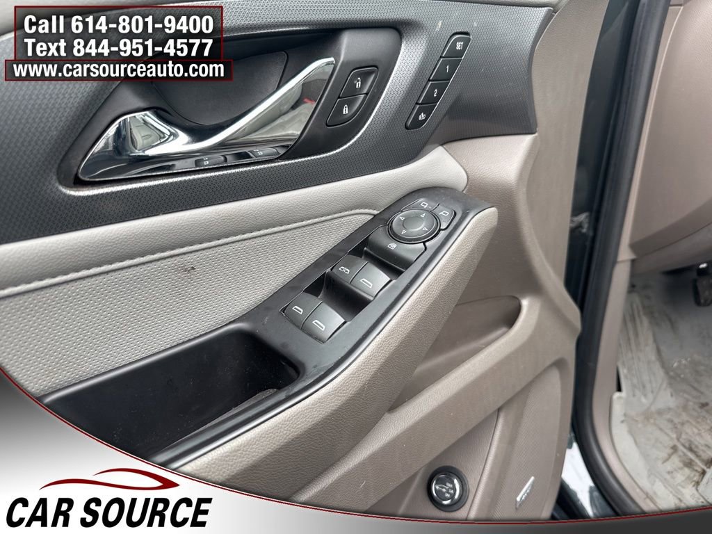 Used 2018 Chevrolet Traverse Premier image 15