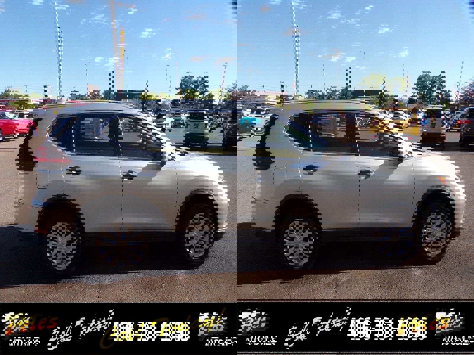 Used 2018 Nissan Rogue S image 5