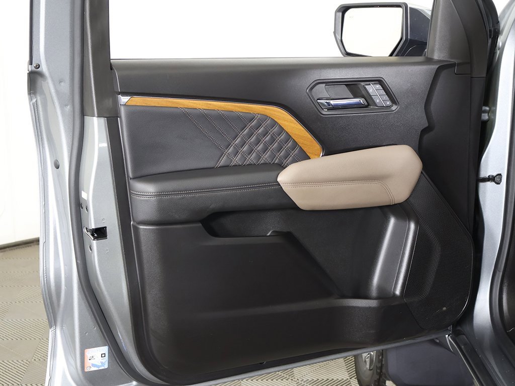 Used 2023 GMC Canyon Denali image 27