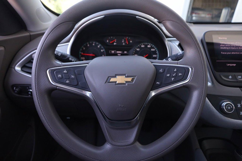 Used 2020 Chevrolet Malibu LS FWD image 10