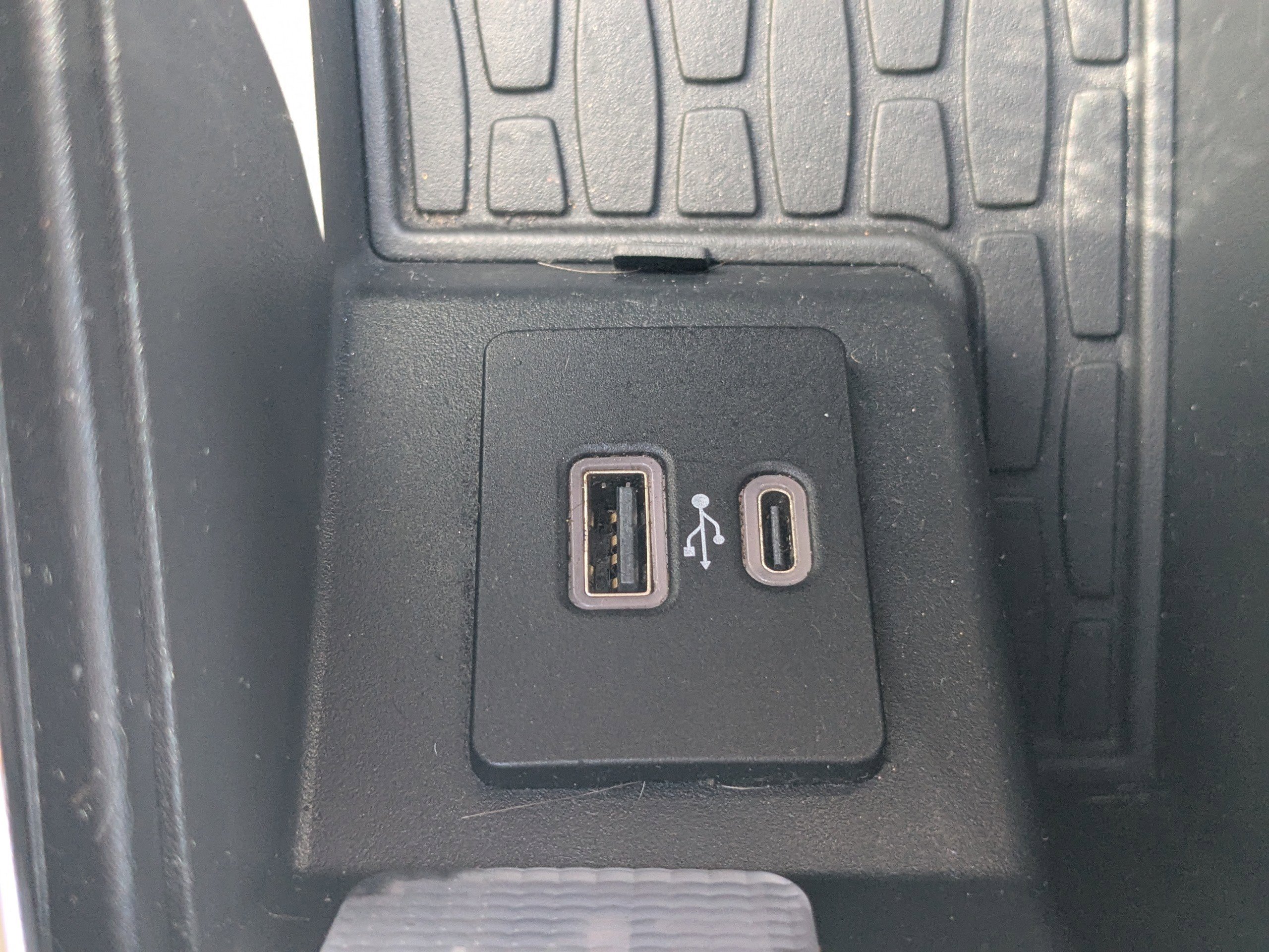 Used 2022 Lincoln Aviator Reserve w/ Equipment Group 201A image 26