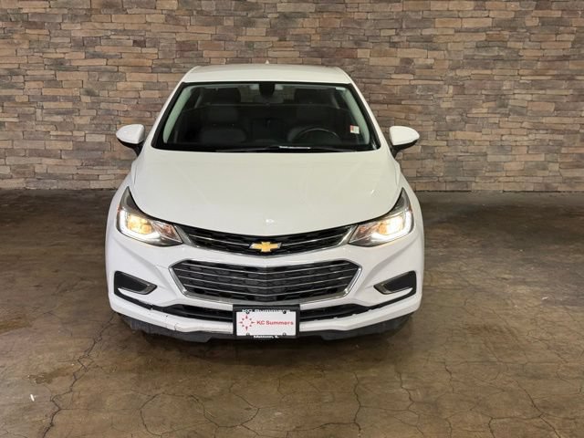 Used 2018 Chevrolet Cruze Premier FWD image 3
